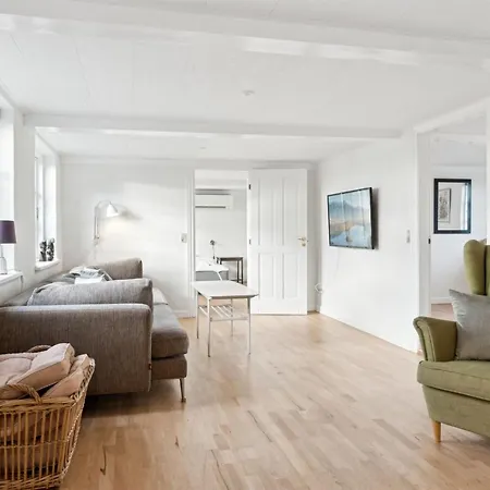 Holiday home Aulikki - 2km From The Sea By Interhome
