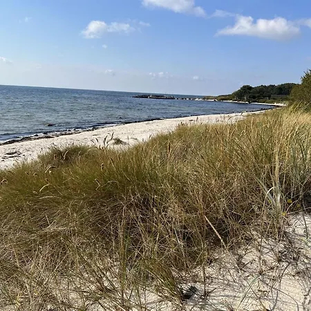 Holiday home Aulikki - 2km From The Sea By Interhome *